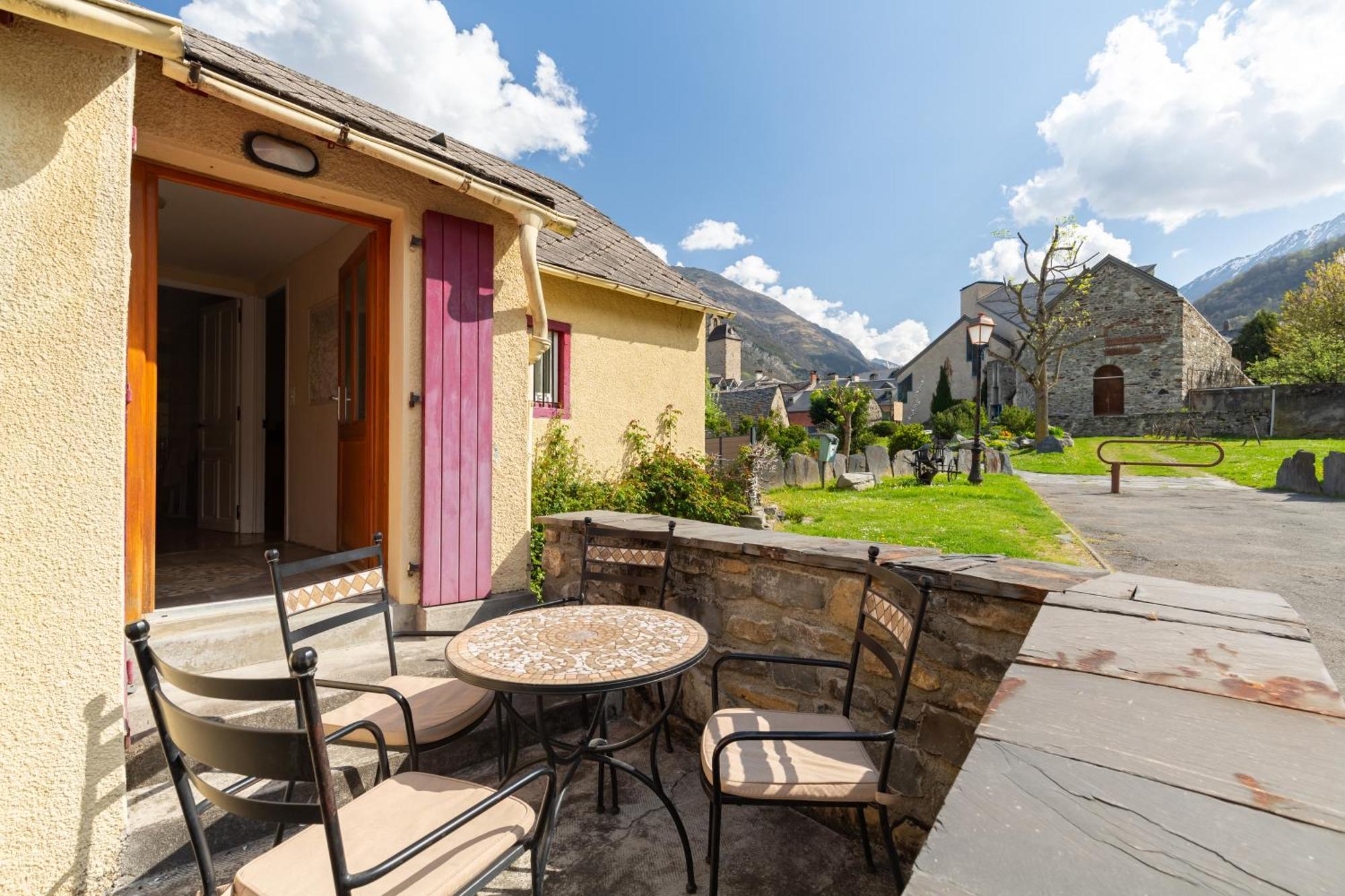 La Petite Maison Des Montagnes Luz-Saint-Sauveur Bagian luar foto