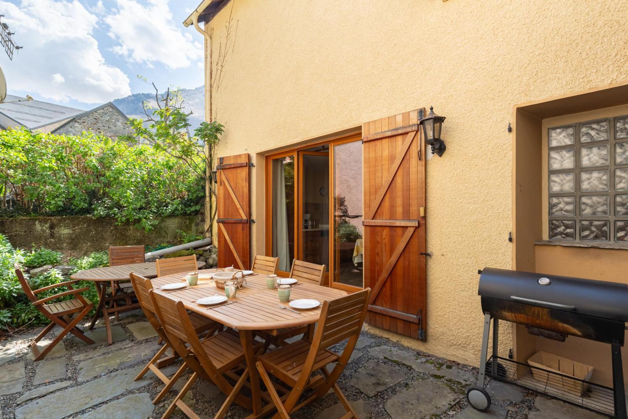 La Petite Maison Des Montagnes Luz-Saint-Sauveur Bagian luar foto